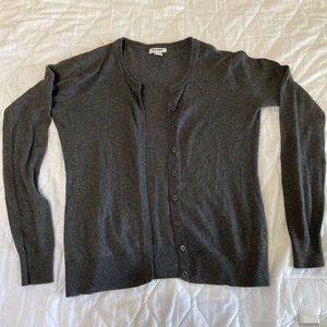 Old Navy gray XS cardigan